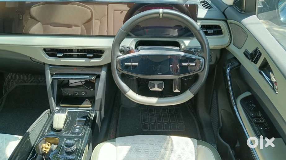Mahindra Xev 9e Pack Three (top Model), 2025, Electric