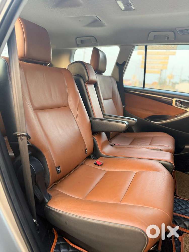 Toyota Innova Crysta 2.8z Automatic, 2018, Diesel