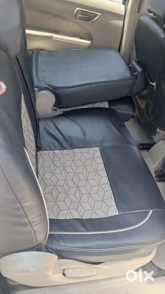 Maruti Suzuki Ertiga 2015 Diesel 237229 Km Driven