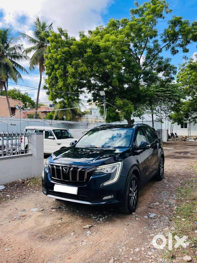 Mahindra Xuv700 2.0 Ax 7 Petrol Mt Str, 2022, Petrol