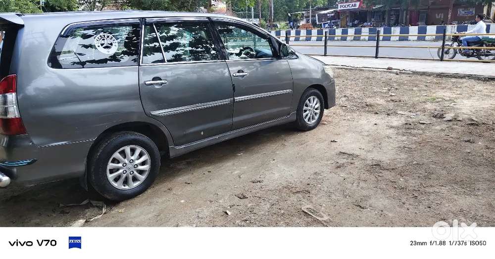 Toyota Innova 2.5 Vx 2013
