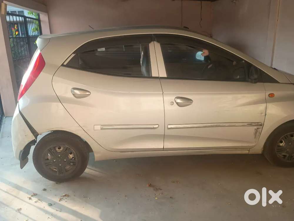 Hyundai Eon 2015 Variant