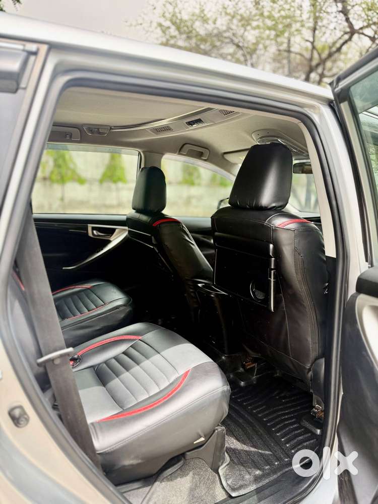 Toyota Innova Crysta 2.4 V, 2022, Diesel