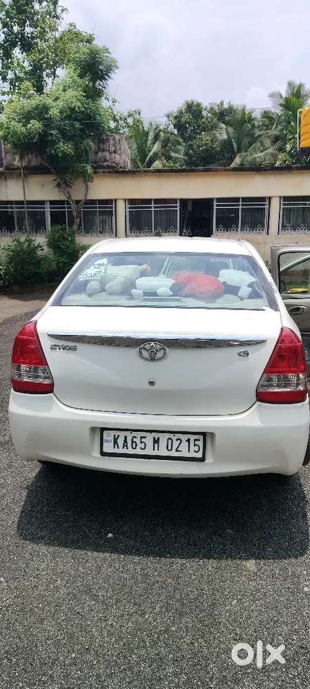 Toyota Etios 2015 Petrol 130000 Km Driven