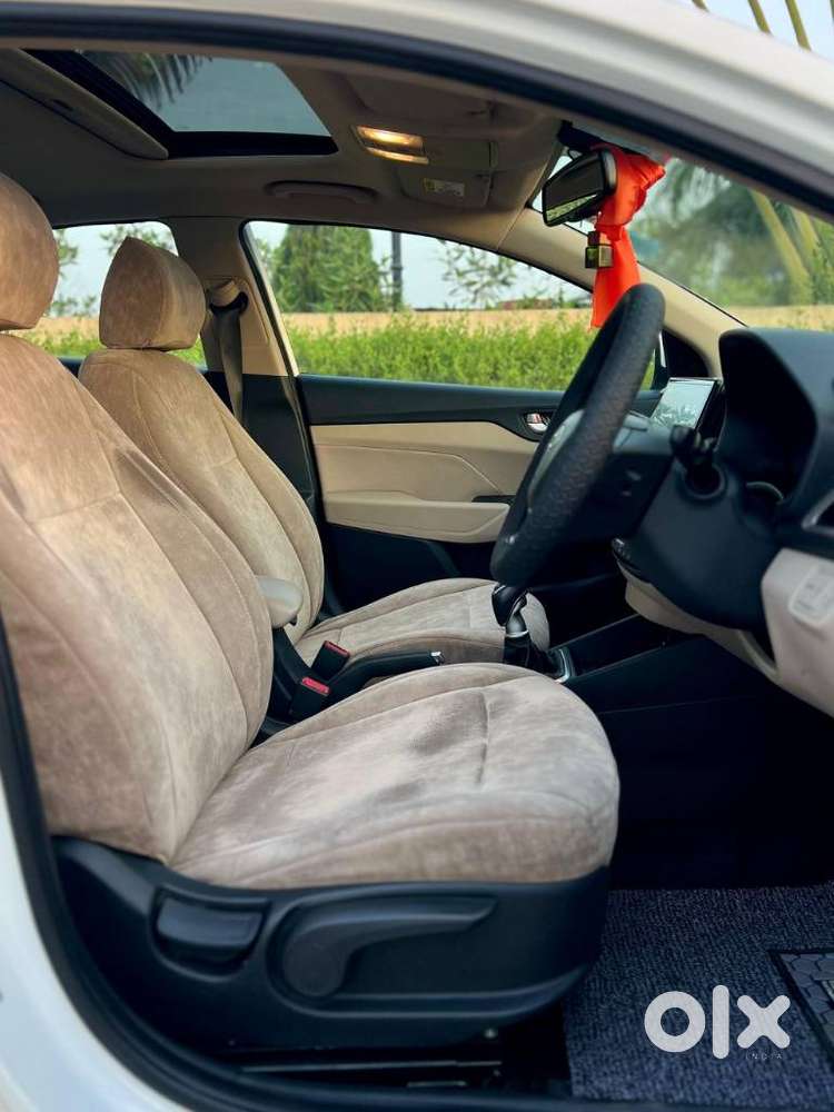 Hyundai Verna 1.5 Sx Ivt, 2020, Petrol