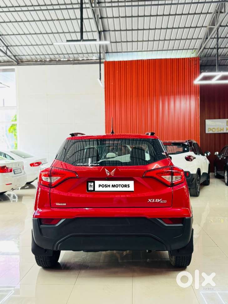 Mahindra Xuv300 W6 Amt Diesel, 2023, Diesel