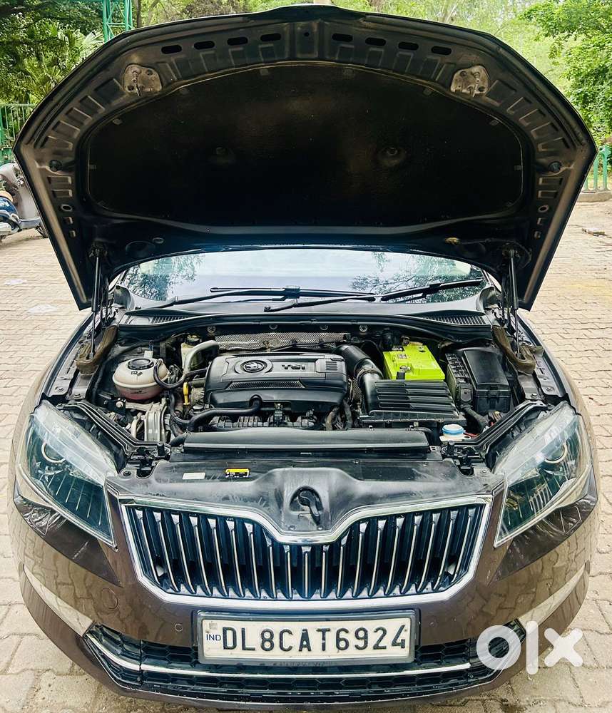Skoda Superb 2.0 Tsi At L&k, 2018, Petrol