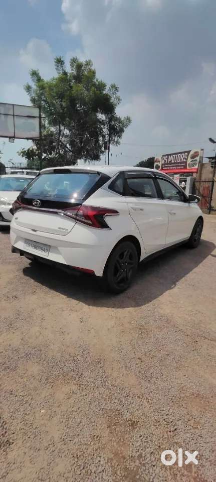 Hyundai I20 Sportz 1.2 Ivt, 2021, Petrol