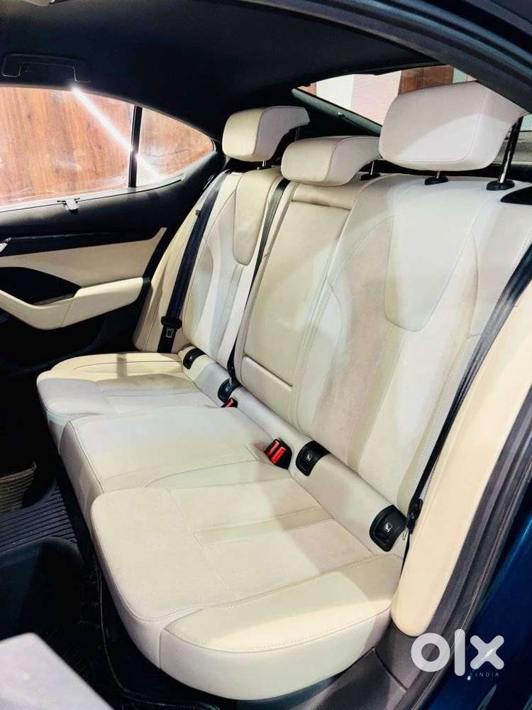 Skoda Octavia 2.0 L K Tsi At, 2023, Petrol