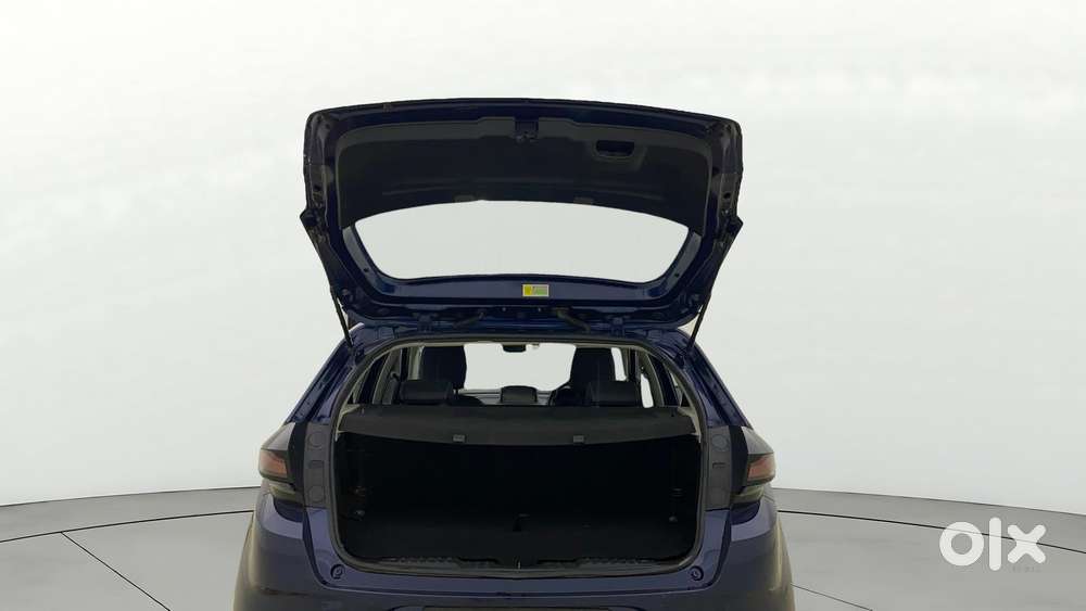 Tata Altroz Xz Plus (o) (s) Icng, 2023, Cng & Hybrids