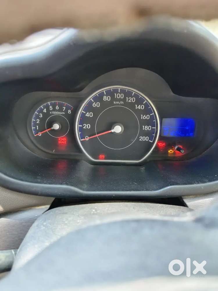 Hyundai I10 Magna 2012 Cng