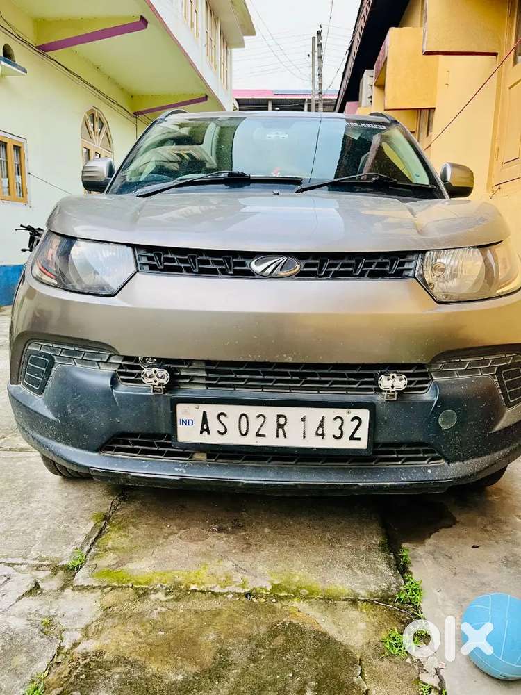 Kuv100 Petrol