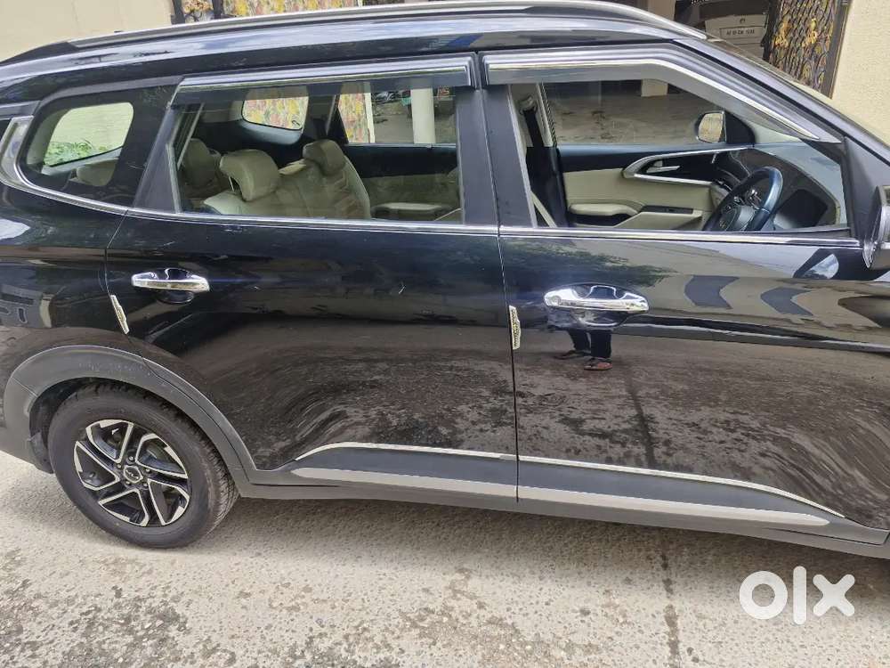 Kia Carens Luxury Plus 7str 2023