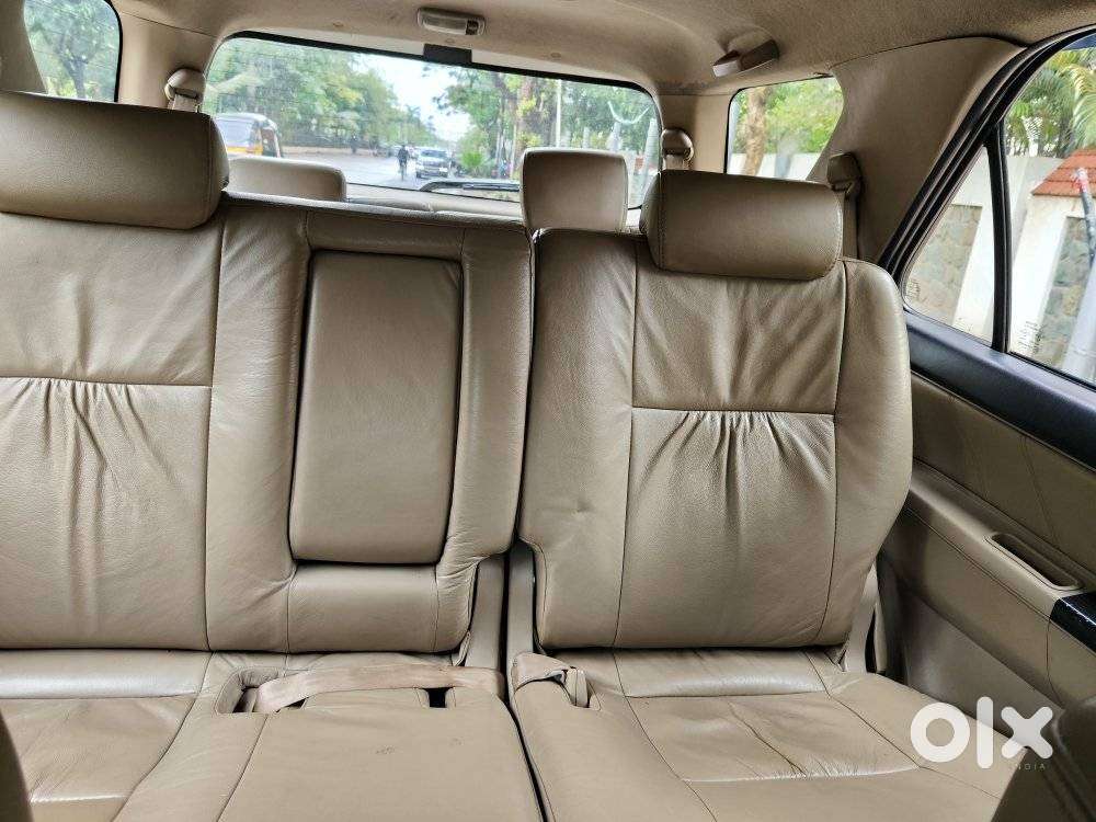 Toyota Fortuner 4x2 Manual, 2014, Diesel