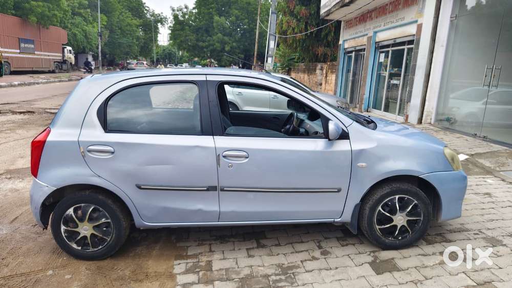 Toyota Etios G Exclusive, 2011, Cng & Hybrids