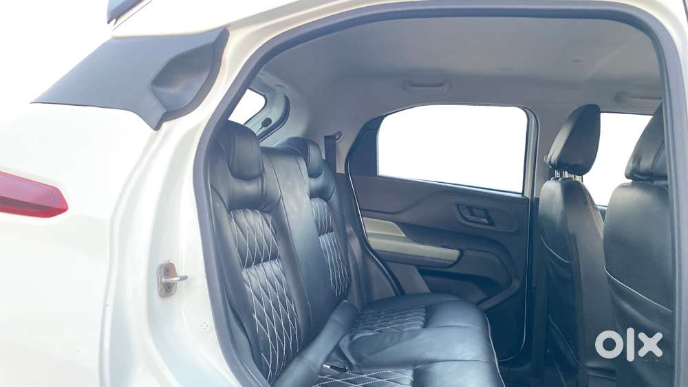 Tata Punch Camo Adventure Mt, 2022, Petrol