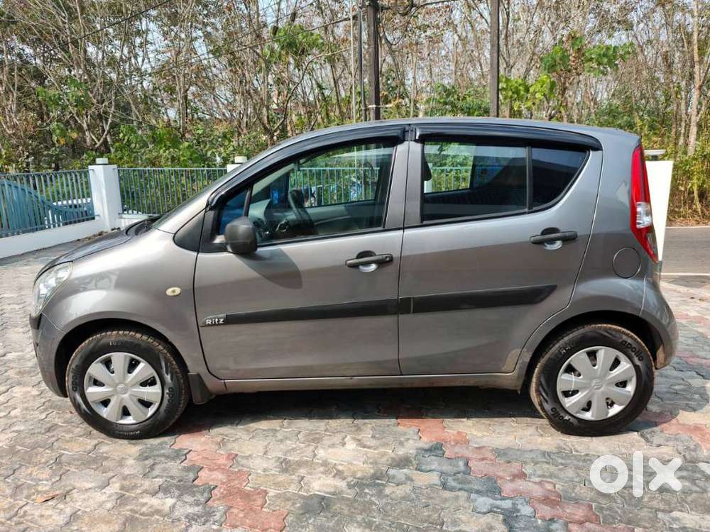 Maruti Suzuki Ritz Lxi, 2012, Petrol