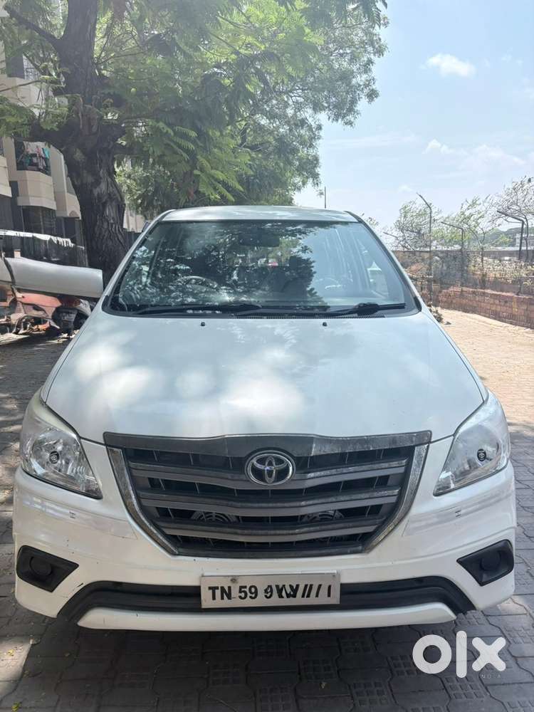 Toyota Innova 2012 Diesel Well Maintained