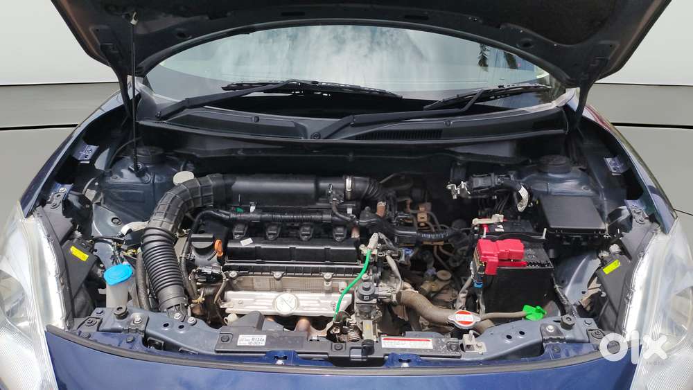 Maruti Suzuki Swift 1.3 Zxi, 2023, Petrol