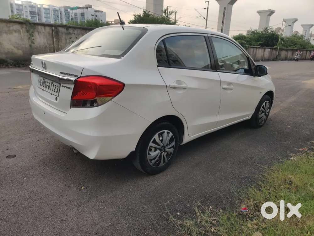 Honda Amaze 2013 Petrol 66300 Km Driven