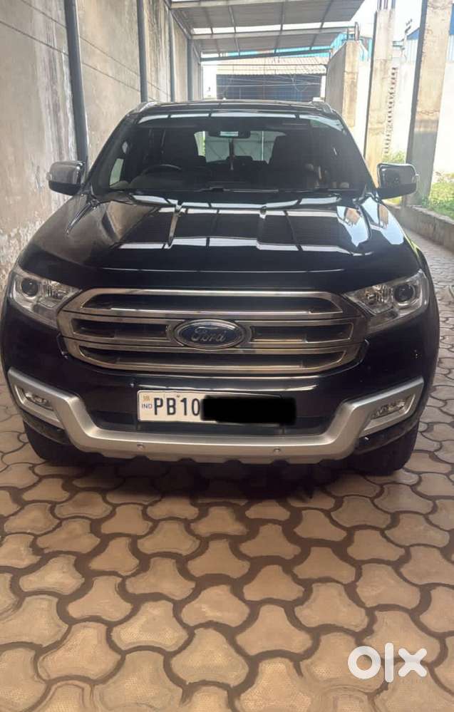 Ford Endeavour 3.2 Titanium At 4x4, 2017, Diesel