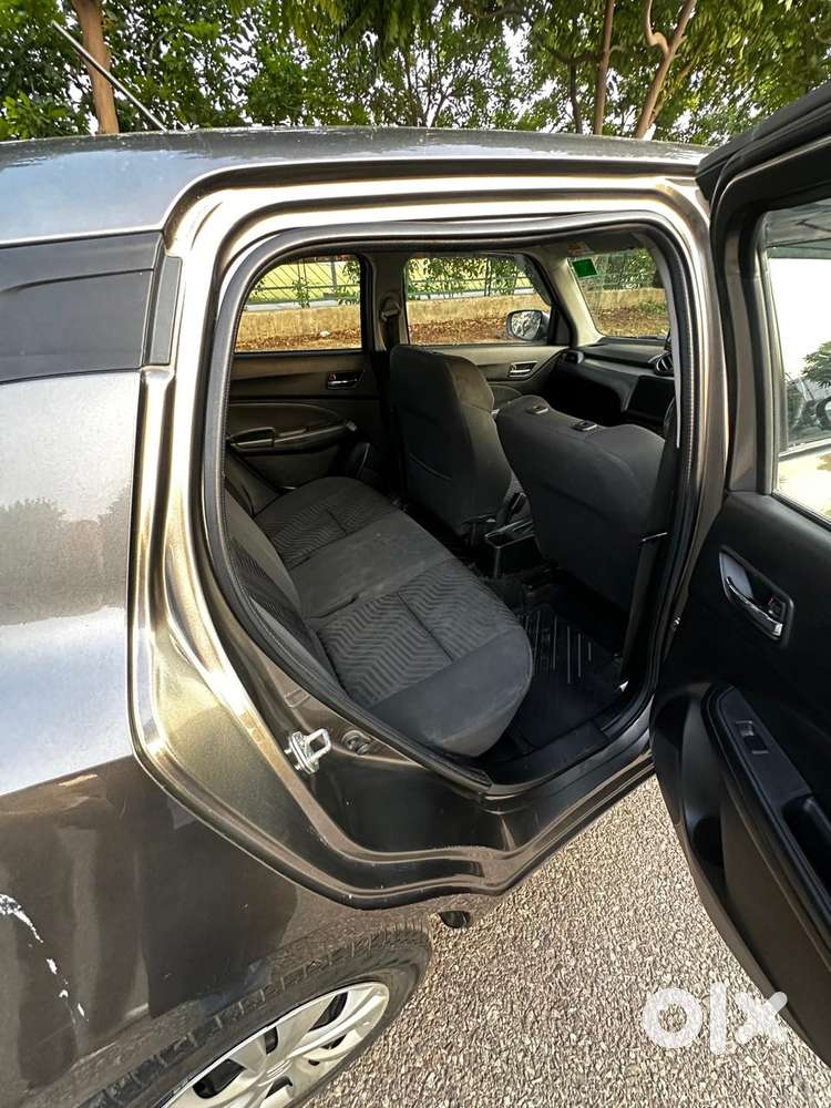 Maruti Suzuki Swift 1.2 Vxi (o), 2023, Petrol