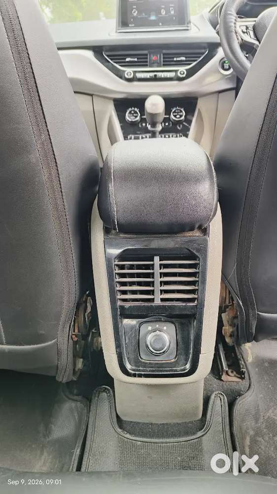 Tata Nexon Xz+ Top End 2017, Single Owner, Diesel