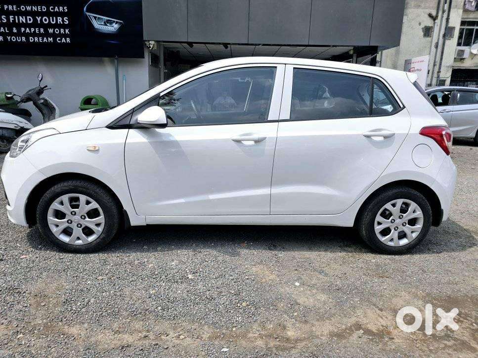Hyundai Grand I10 Magna O At Petrol, 2014, Petrol