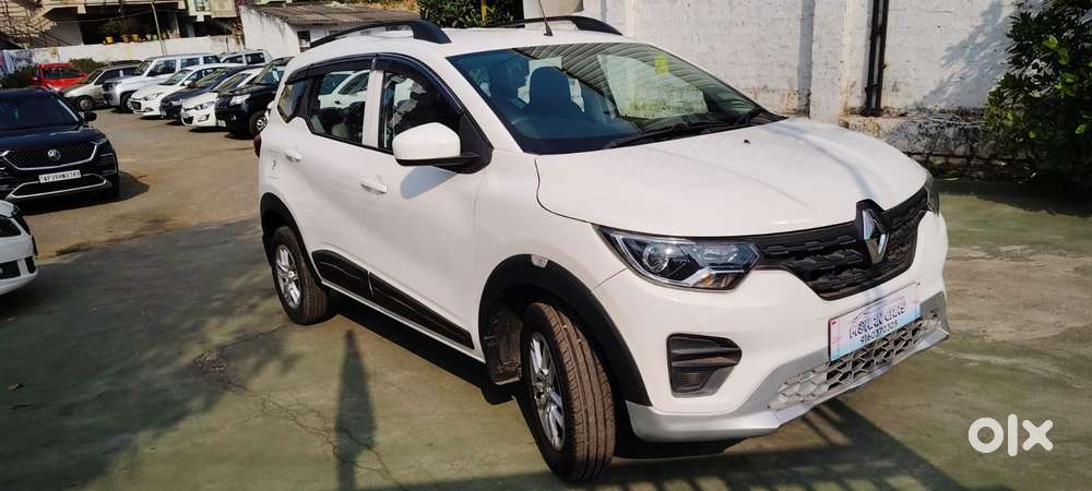 Renault Triber Rxl, 2022, Petrol