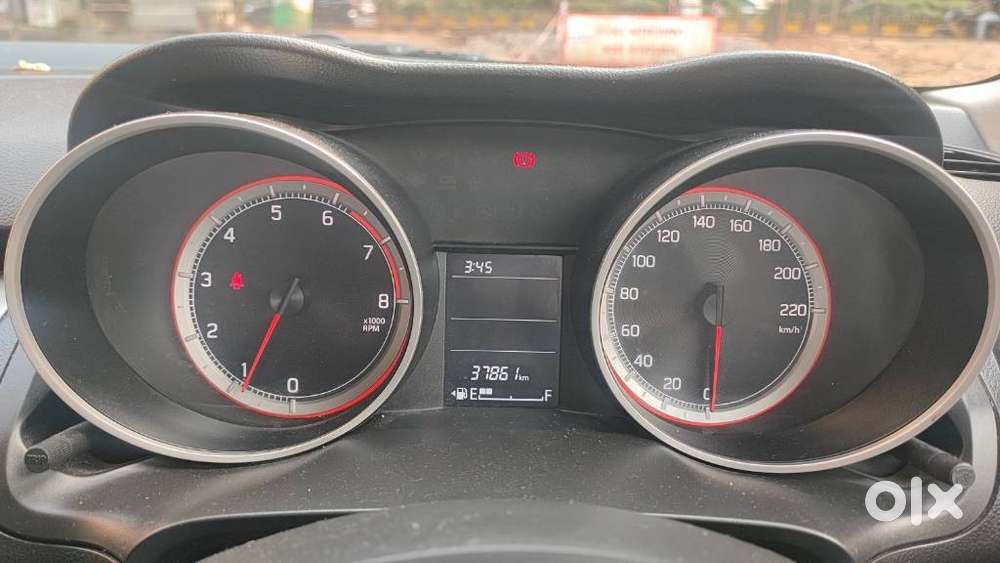 Maruti Suzuki New-gen Swift Vxi, 2023, Petrol