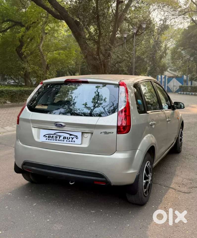 Ford Figo Petrol Zxi, 2012, Petrol