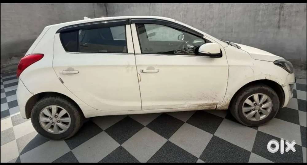 Hyundai I20 Sportz 2013 Diesel Manual