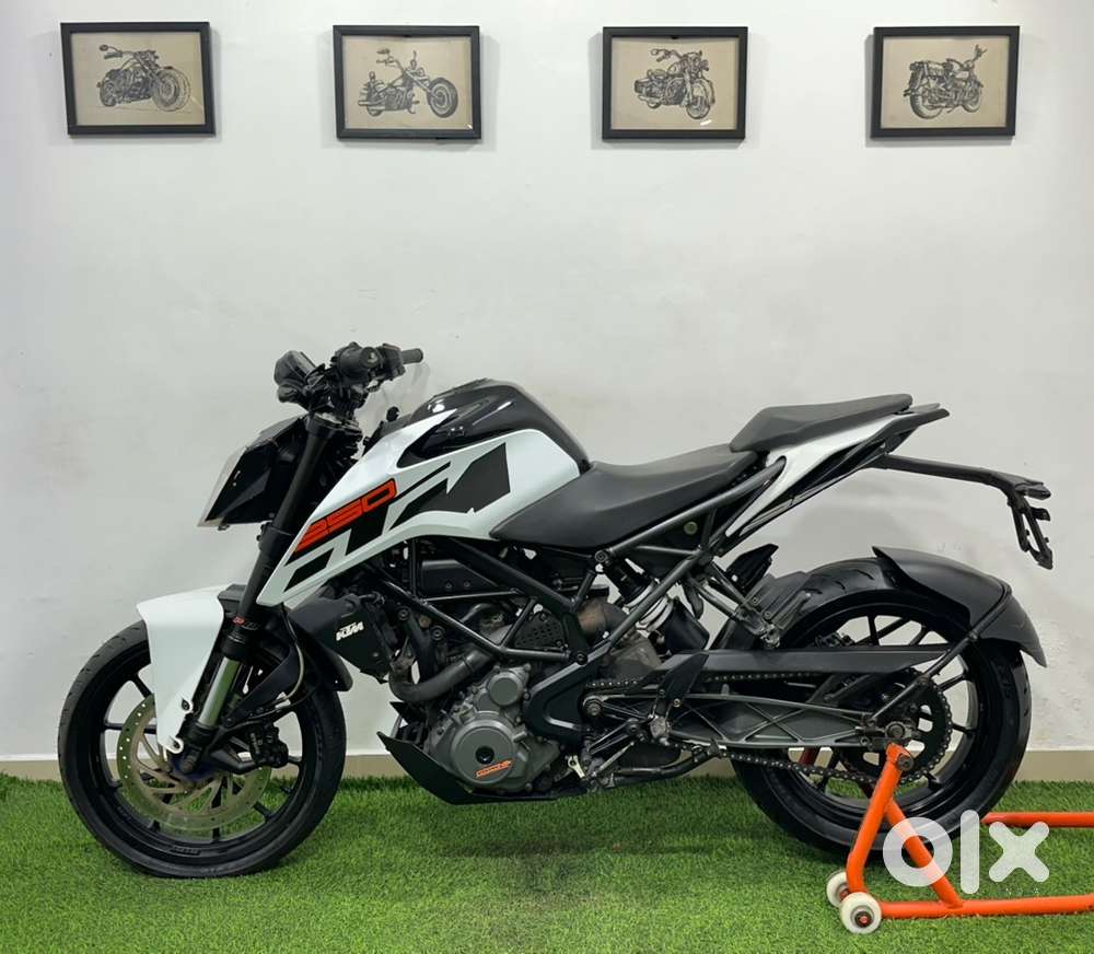 KTM Duke 250 BS Motorcycles 1810914850