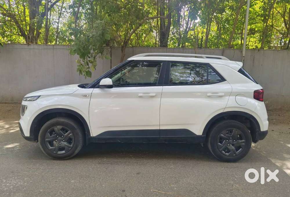 Hyundai Venue S, 2020, Petrol