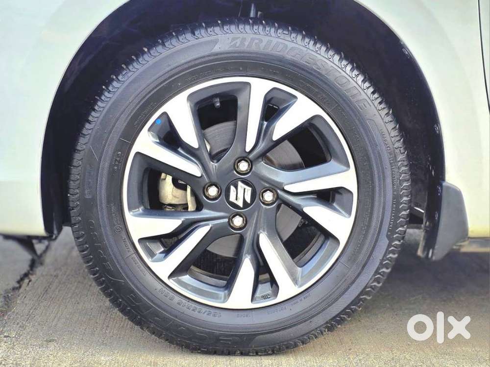 Maruti Suzuki Swift Zxi Plus Amt Dual Tone, 2024, Petrol