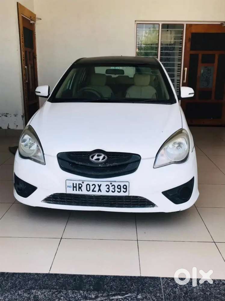 Hyundai Verna 2010 Diesel Good Condition