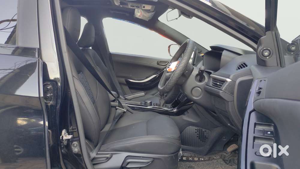 Tata Nexon Creative Plus S 1.2 Revotron Petrol 6 Mt, 2025, Petrol