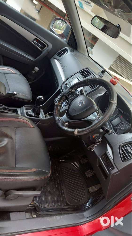 Maruti Suzuki Brezza 2017 Diesel Well Maintained