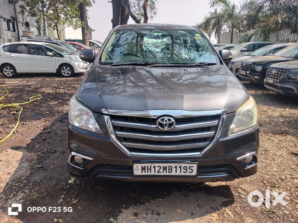 Toyota Innova [2013-2016] 2.5 V Diesel 7 Str, 2015, Diesel