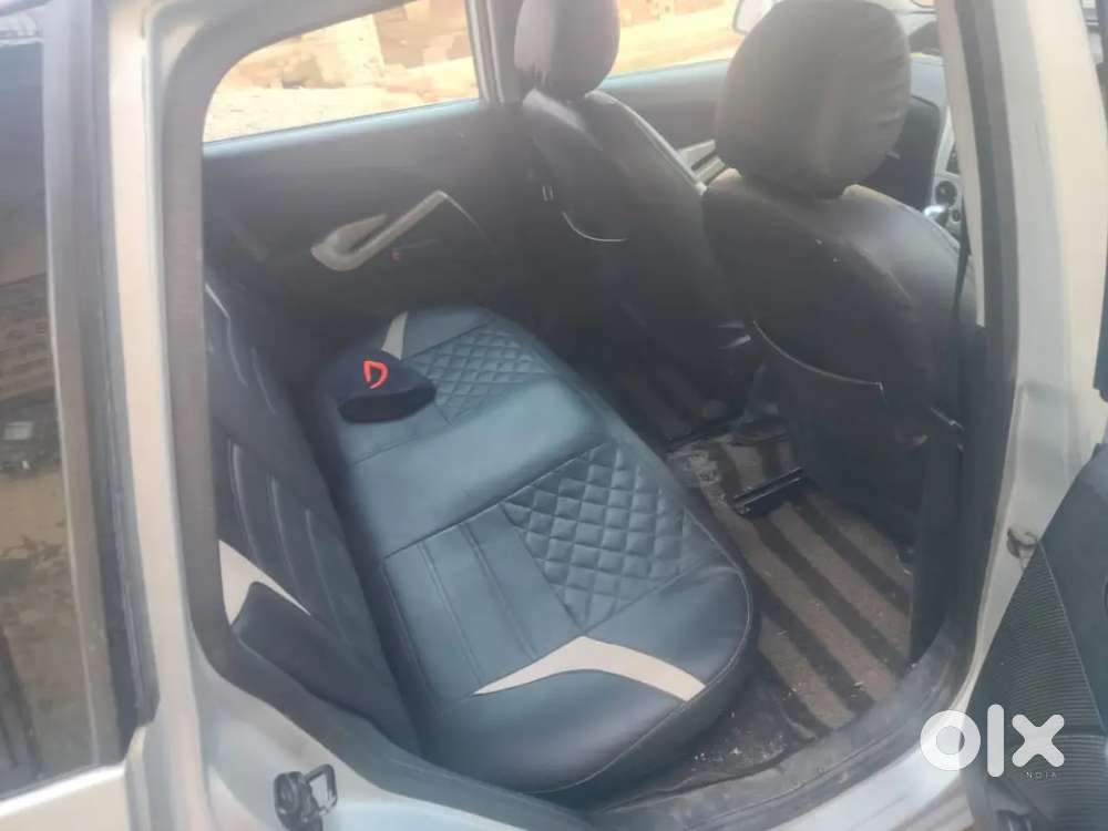 Ford Figo 2012 Diesel 80000 Km Driven