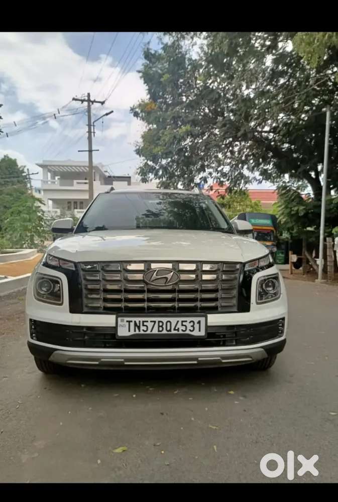 Hyundai Venue 2022 Petrol Good Condition