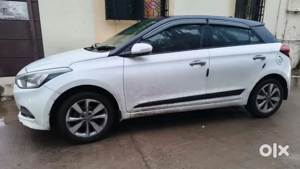 Hyundai Elite I20 Top Model 2015