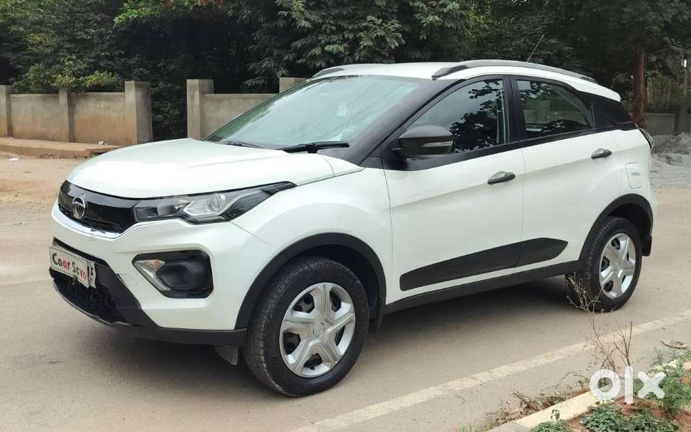 Tata Nexon 1.5 Revotorq Xm, 2023, Diesel