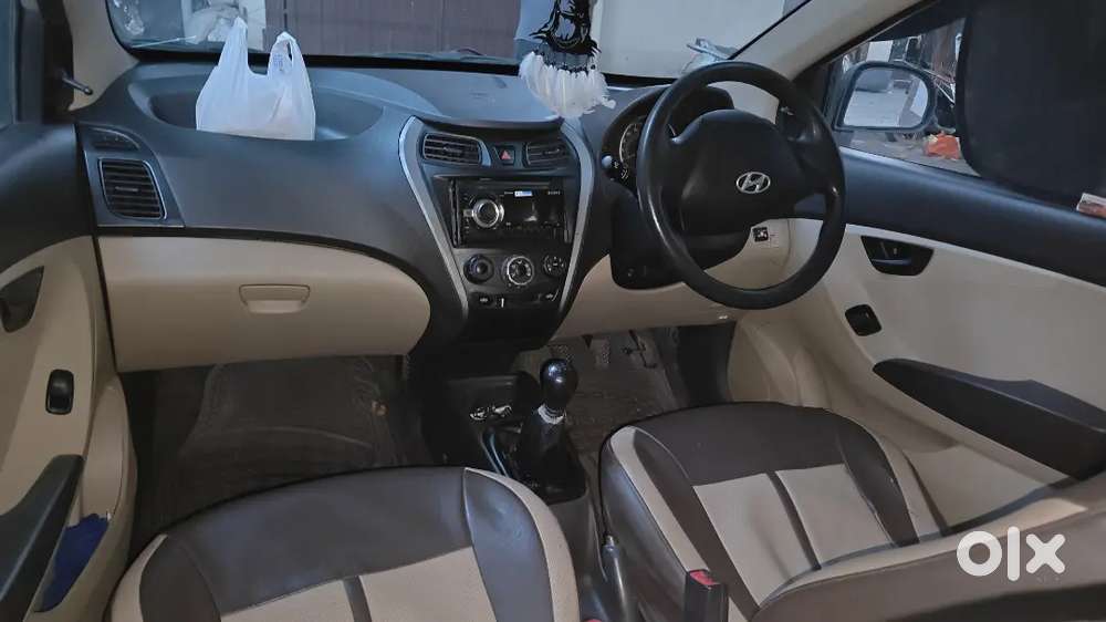 Hyundai Eon Magna 2012