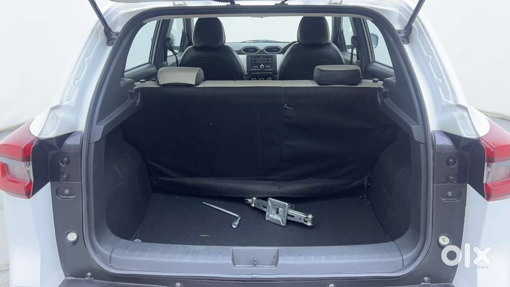 Nissan Magnite 1.0 Xl, 2023, Petrol