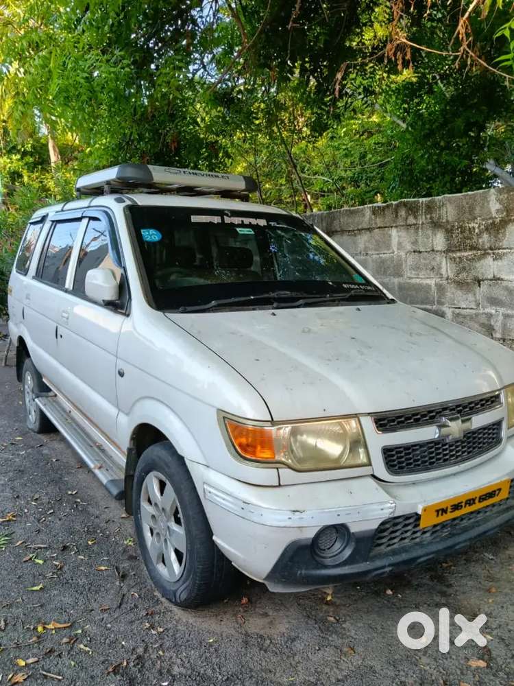 Chevrolet Tavera 2014