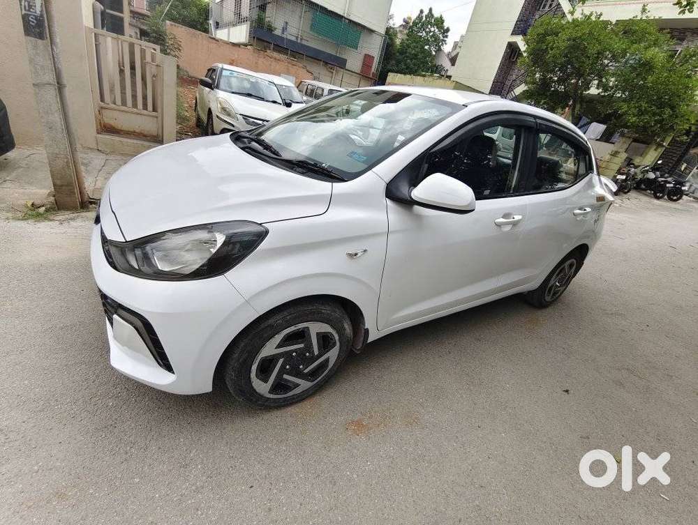 Hyundai Aura S Crdi Manual, 2023, Cng & Hybrids