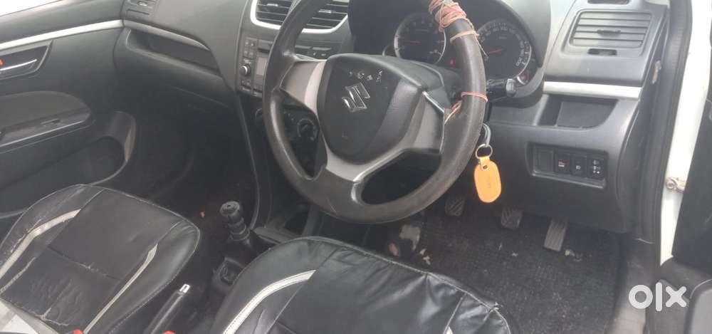 Maruti Suzuki Swift Vxi Abs Bsiv, 2016, Petrol