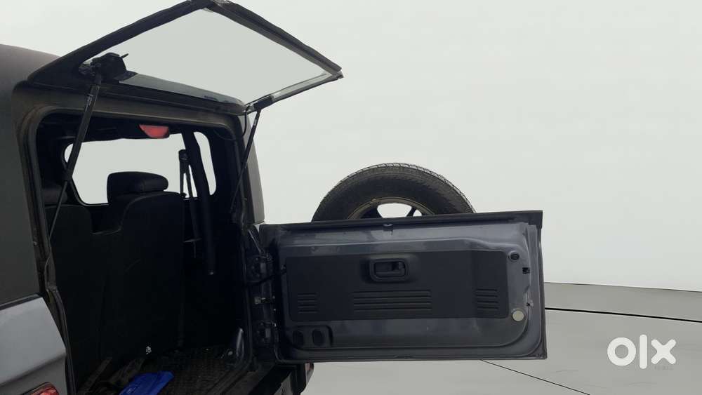 Mahindra Thar Lx Hard Top Diesel Mt 4wd, 2023, Petrol