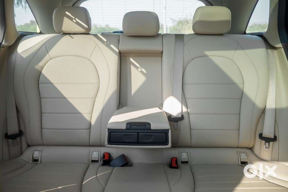 Mercedes-benz Glc Class 200, 2022, Petrol